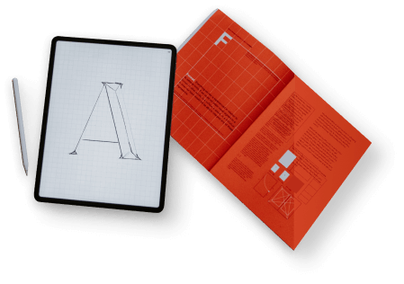 iPad, Apple pencil a kniha - grafický design